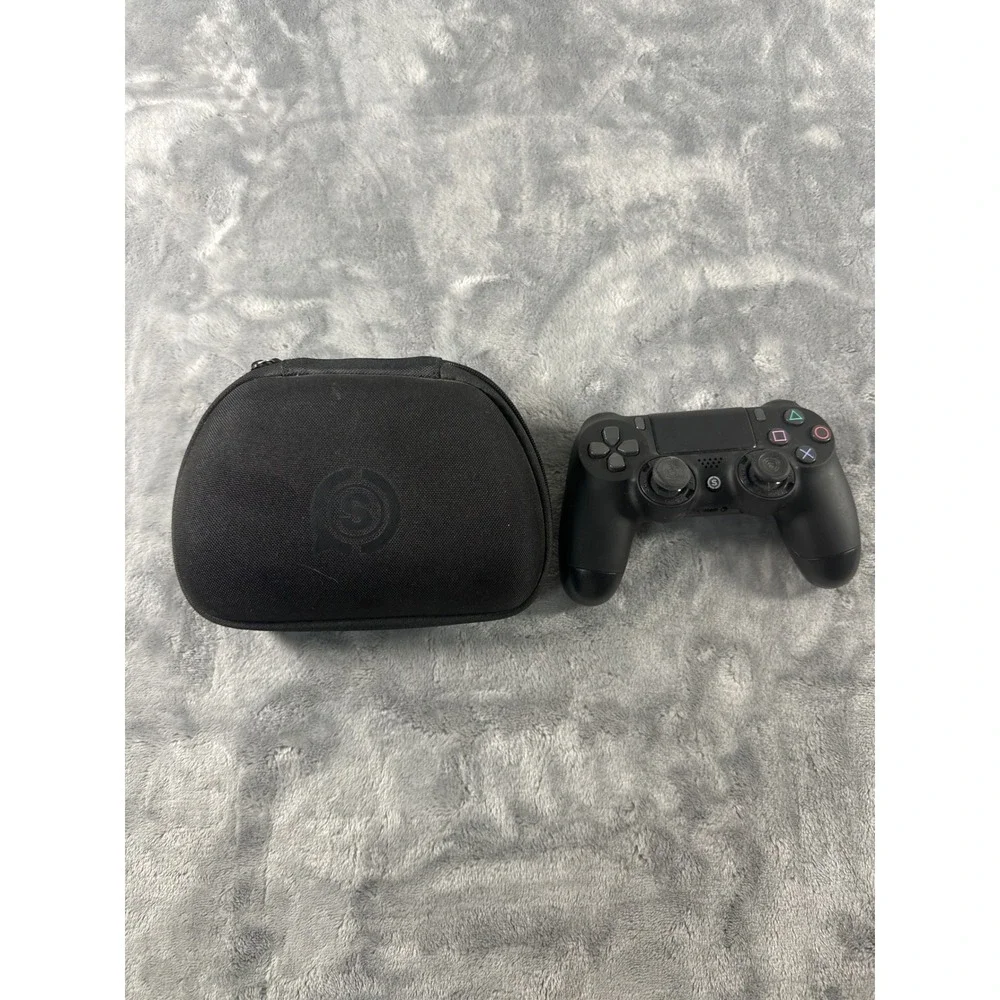 SCUF Infinity 4PS Pro PS4 PC Wireless Controller Black with SCUF Carrying Case
